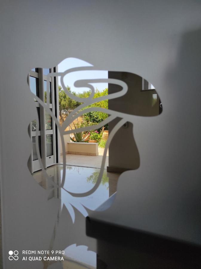 Studio Flower Skalanion Екстериор снимка